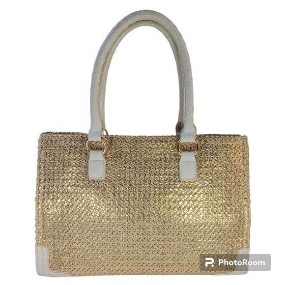 BEBE Handbag White Faux Snake Skin & Gold Weave Interior Pockets Magnetic - Picture 1 of 16